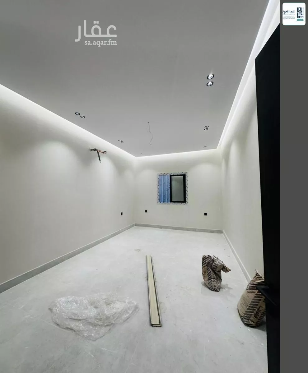 شقة 4 غرف في الروضة 4