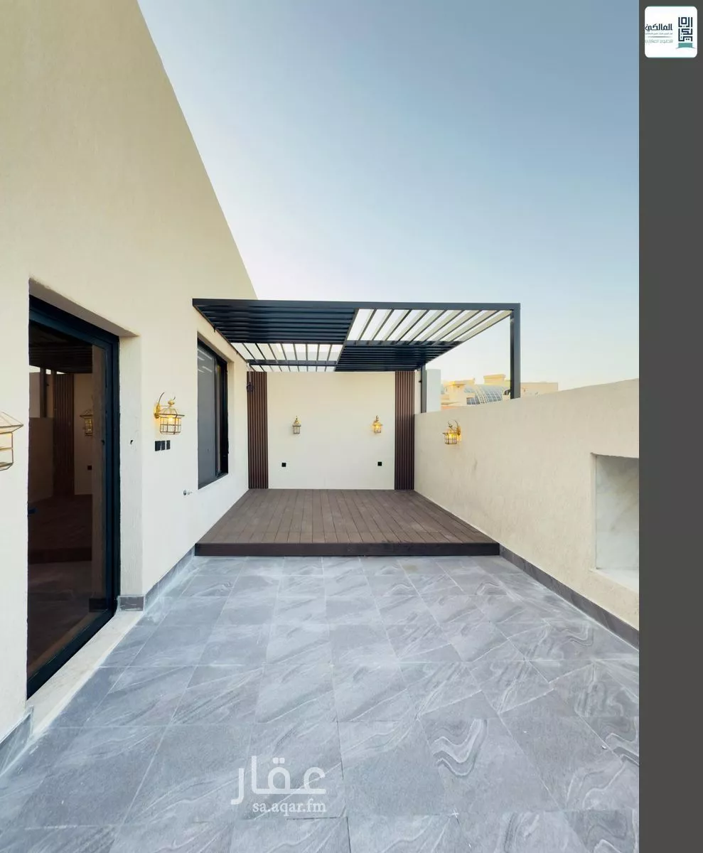 شقة 4 غرف في الروضة 1