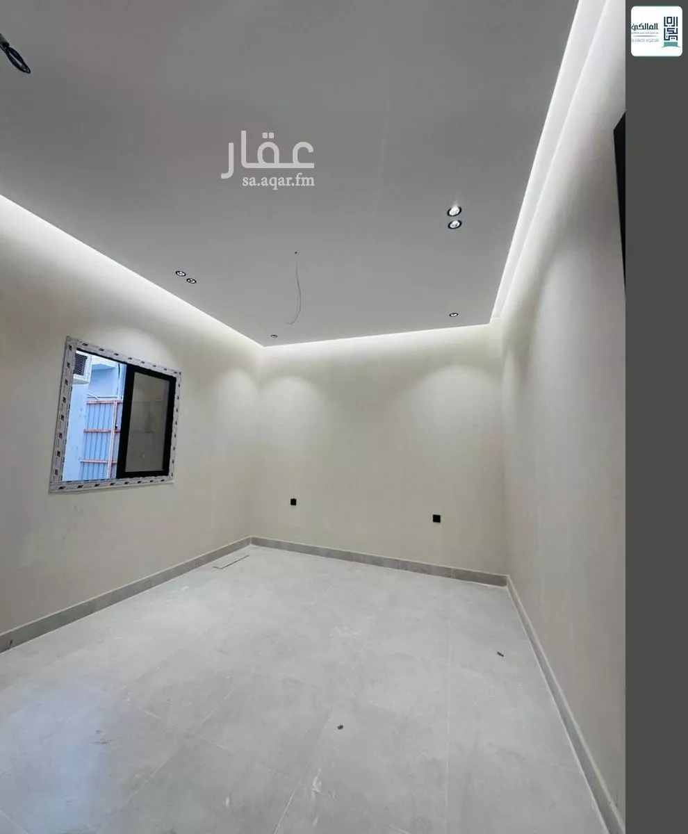 شقة 4 غرف في الروضة 5