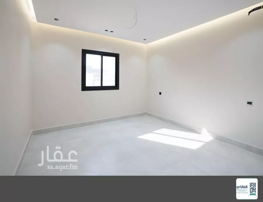 شقة 4 غرف في السلامة 5