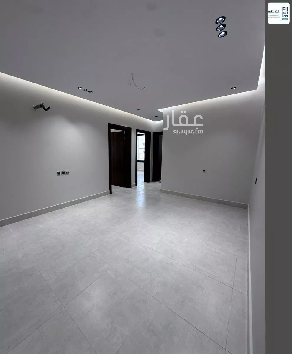 شقة 4 غرف في النعيم 2