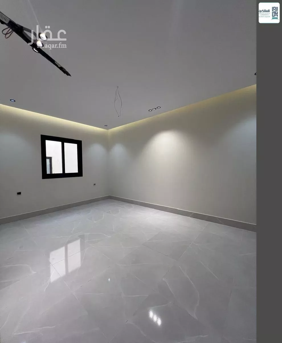 شقة 4 غرف في الروضة 2