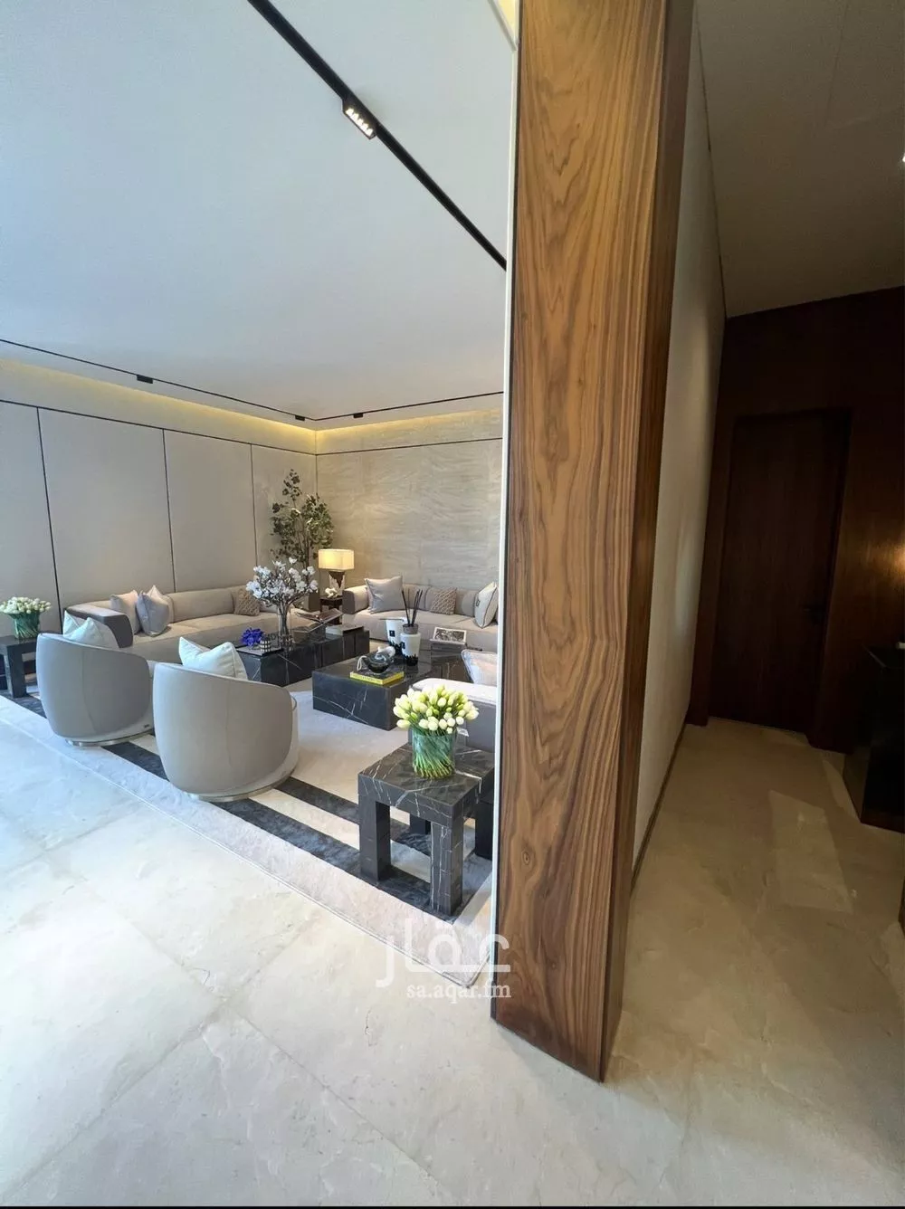 فيلا 6 غرف في الملقا 5