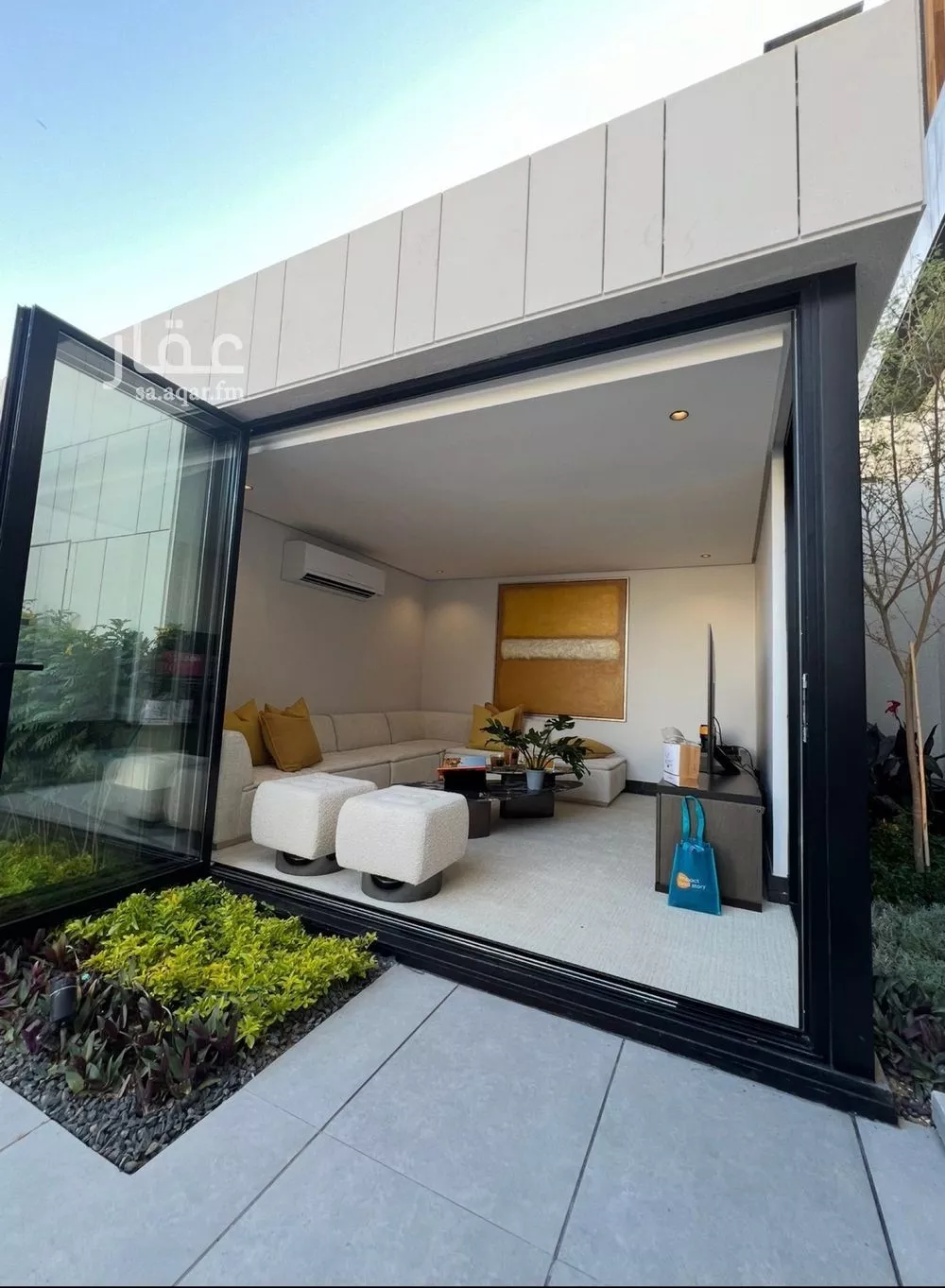 فيلا 6 غرف في الملقا 1