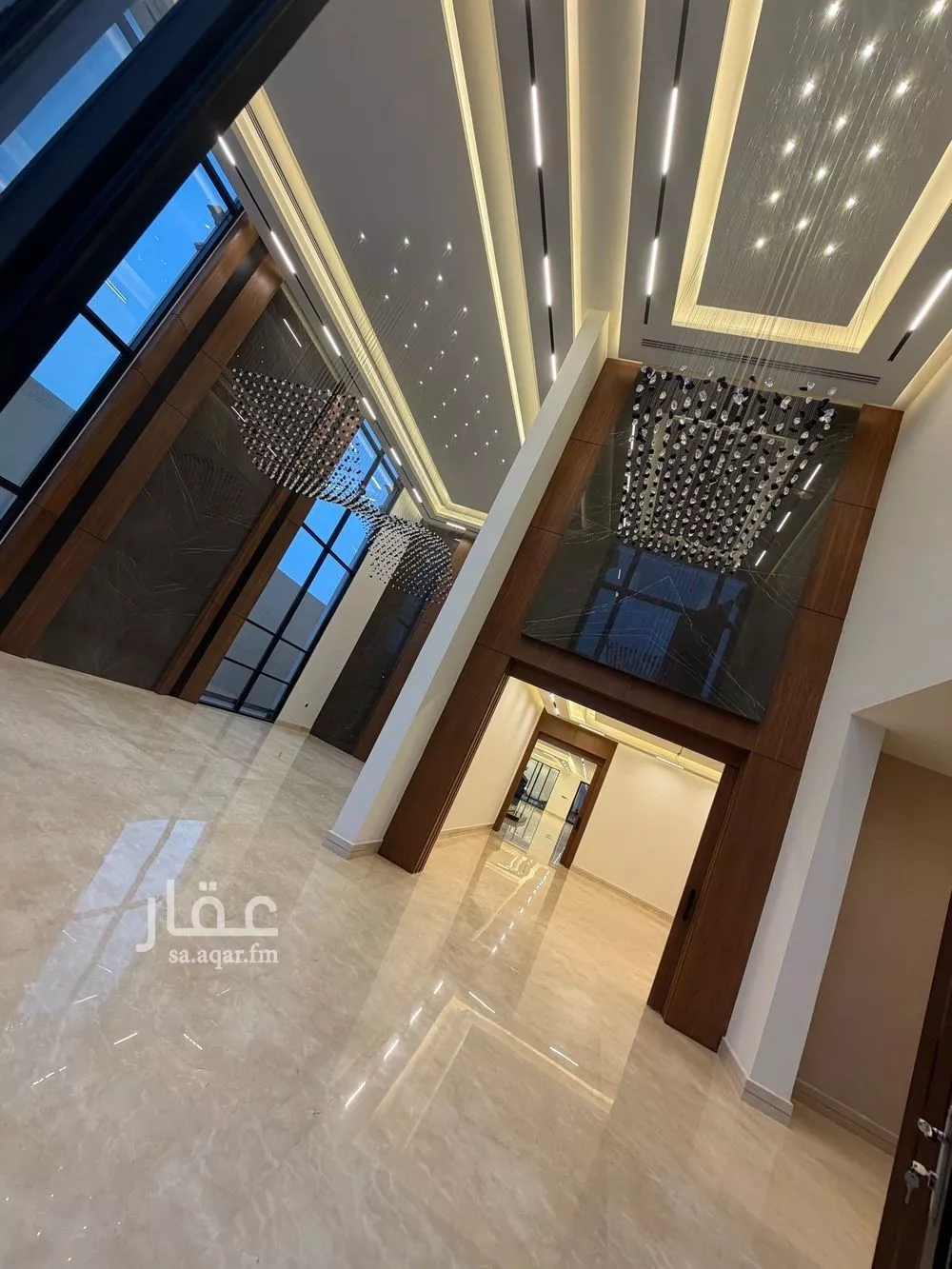 فيلا 6 غرف في الملقا 1