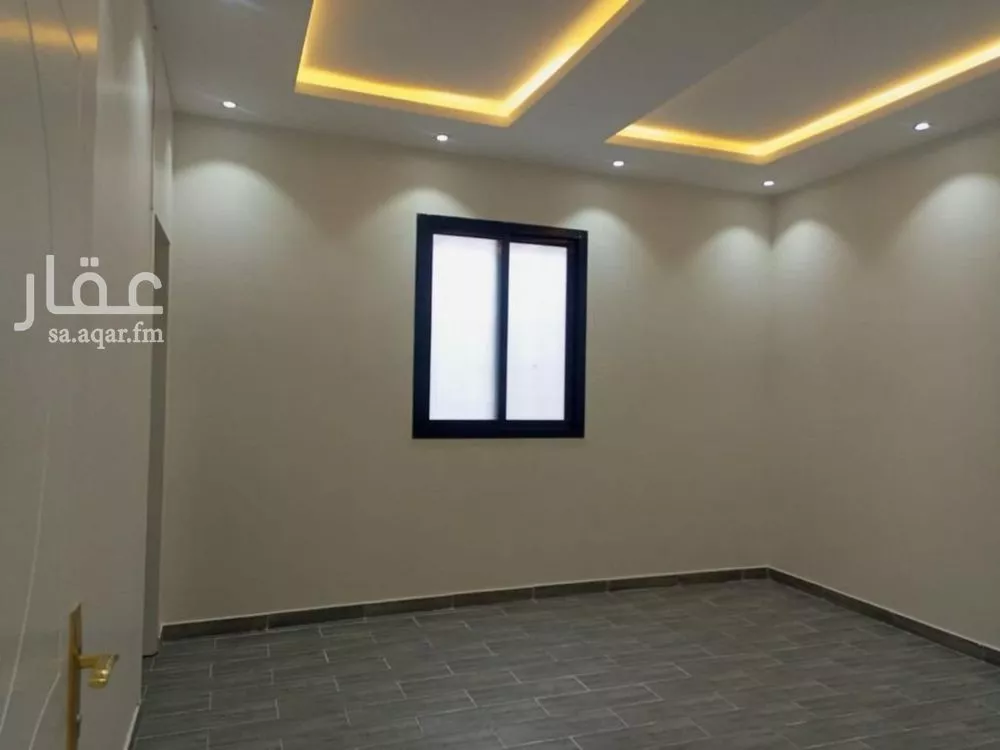 فيلا 5 غرف في الرمال 3