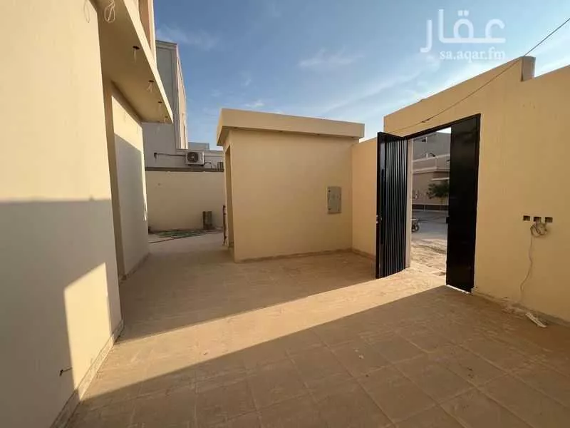 8 bedroom apartment in Banban, Riyadh 6