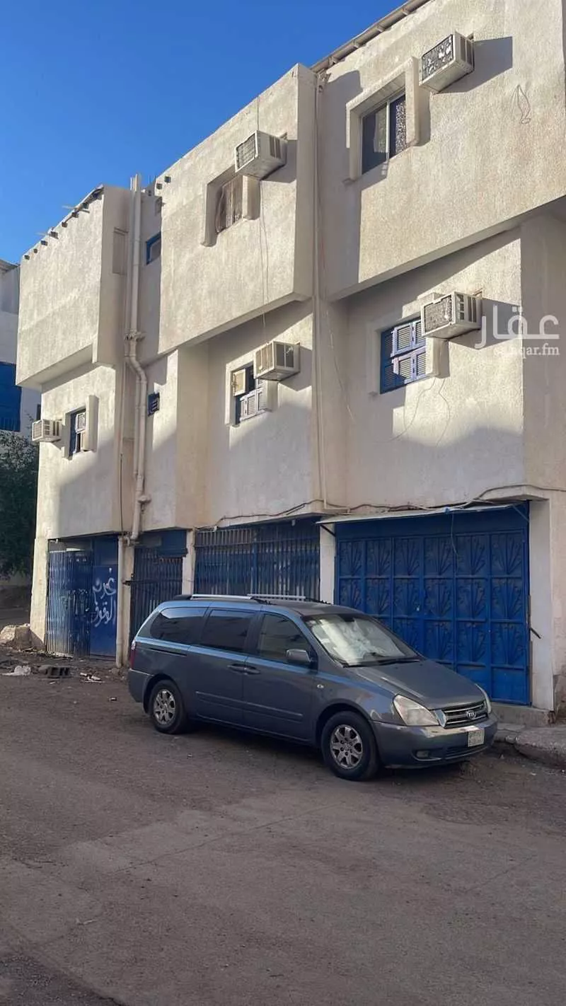 291 sqm building in Al Mughaysalah 2