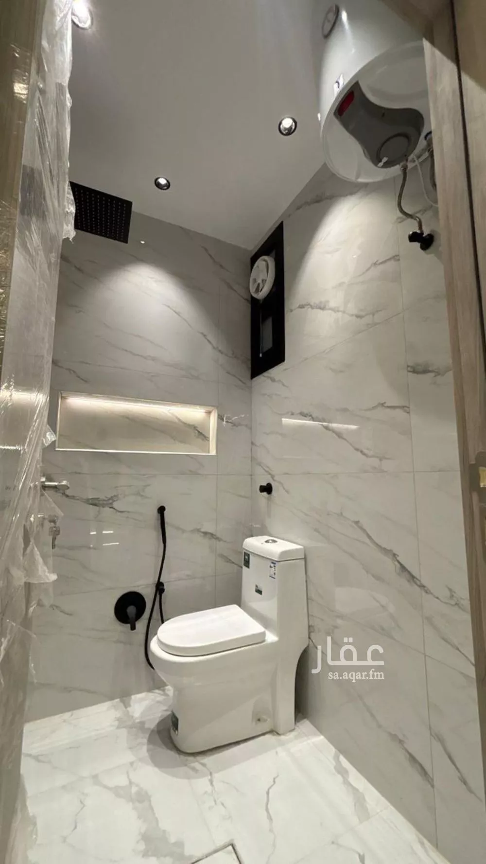 شقة 5 غرف في الحمراء 1