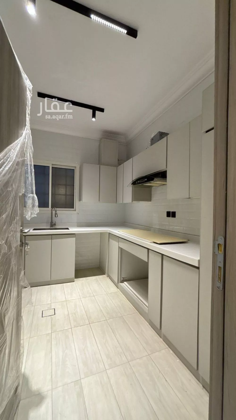 شقة 5 غرف في الحمراء 3