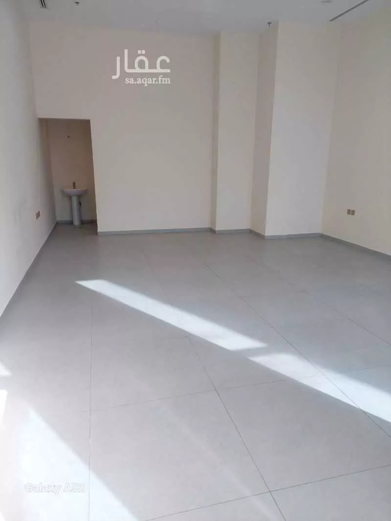 محل 70 م² في الفوطة 2