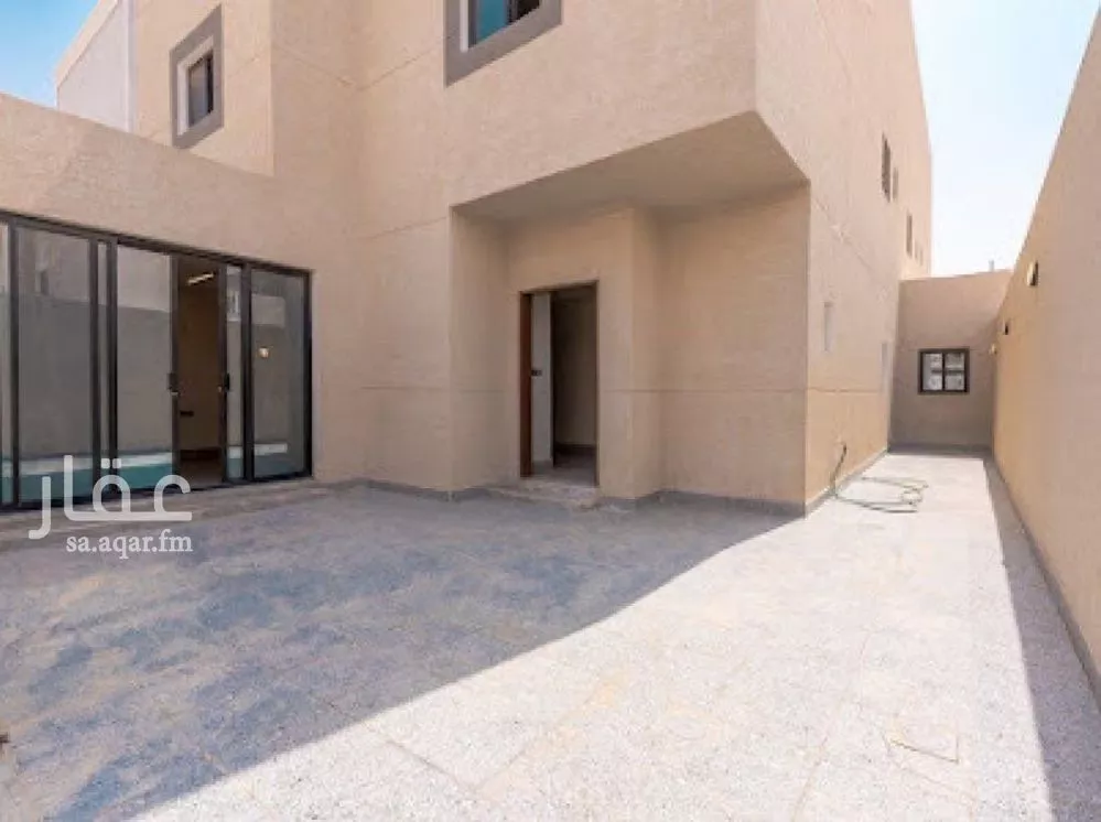 دور 6 غرف في الرمال 1