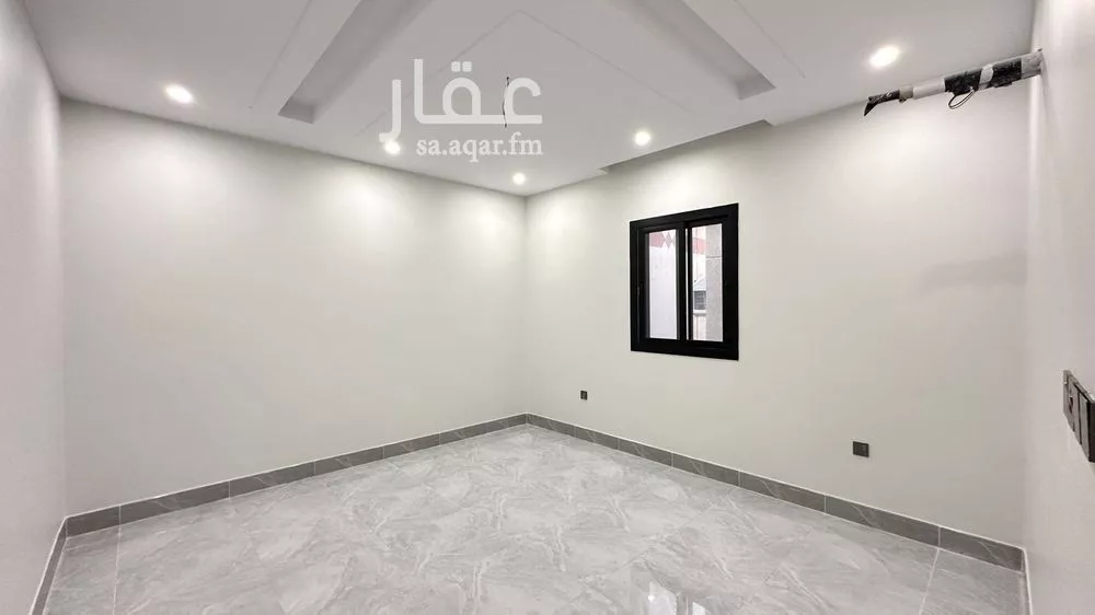 شقة 4 غرف في المروة 5