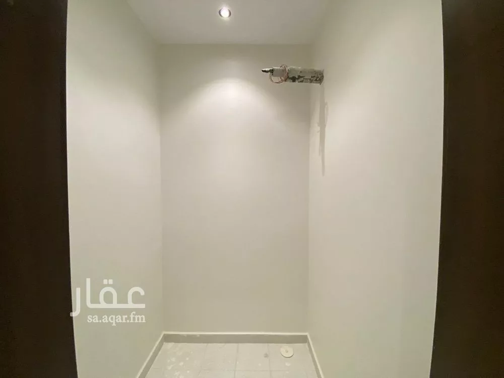 شقة 4 غرف في الصفا 5