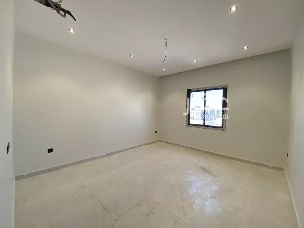 شقة 4 غرف في الصفا 4