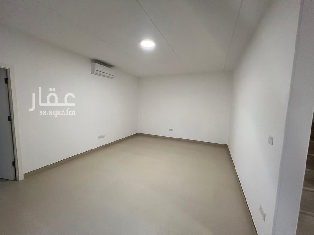 6 bedroom villa in Sidrah, Riyadh 22