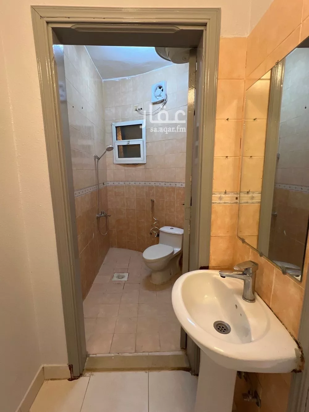 1 bedroom apartment in Ishbiliyah 2