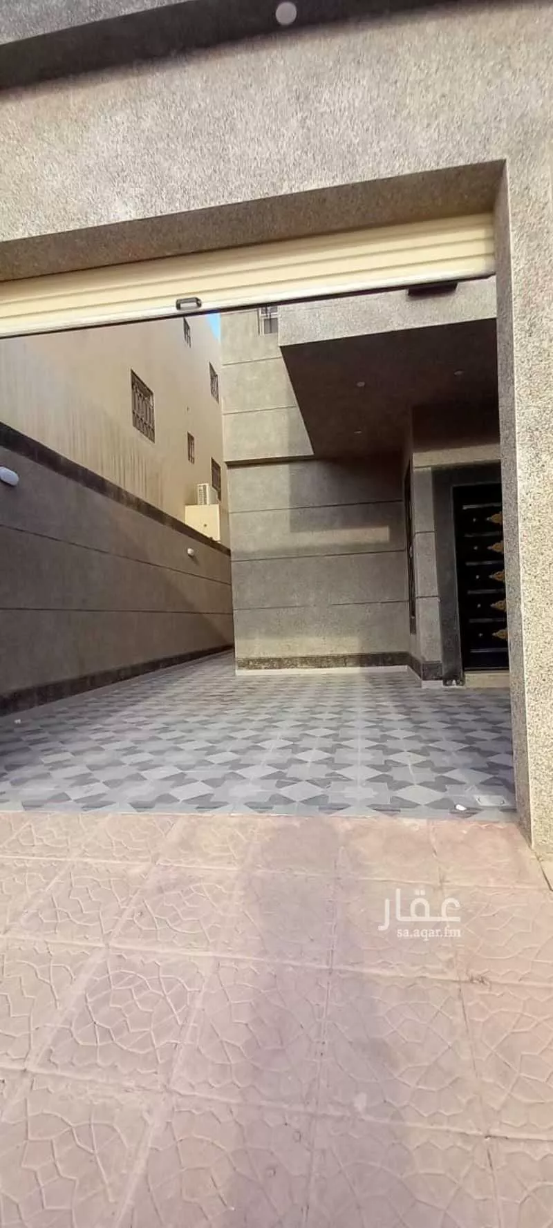 فيلا 7 غرف في الشرق 5