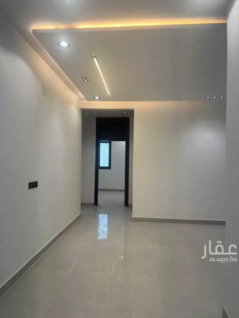 5 bedroom floor in Al Janadriyah 5