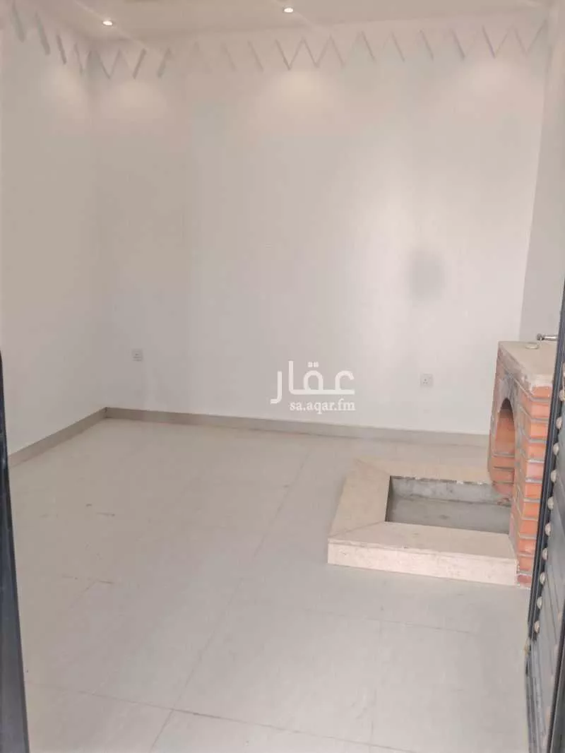 5 bedroom villa in Al Aridh 5