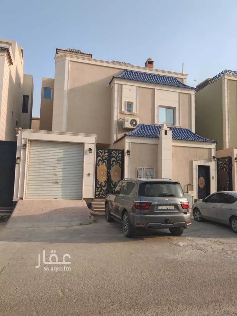 5 bedroom villa in Al Aridh 1