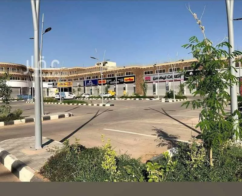 محل 386 م² في الملز 2