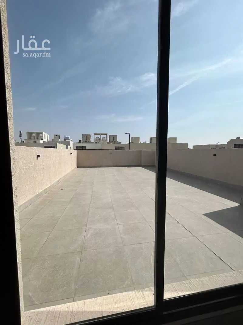 8 bedroom villa in Al Narjis 4