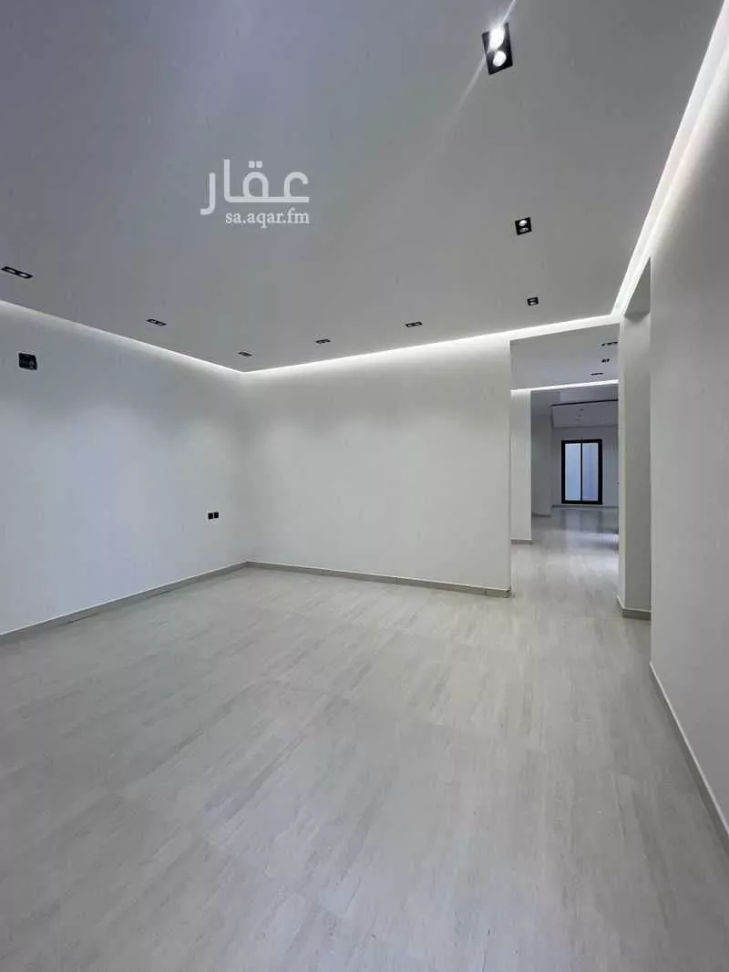 دوبلكس 7 غرف في عكاظ 2