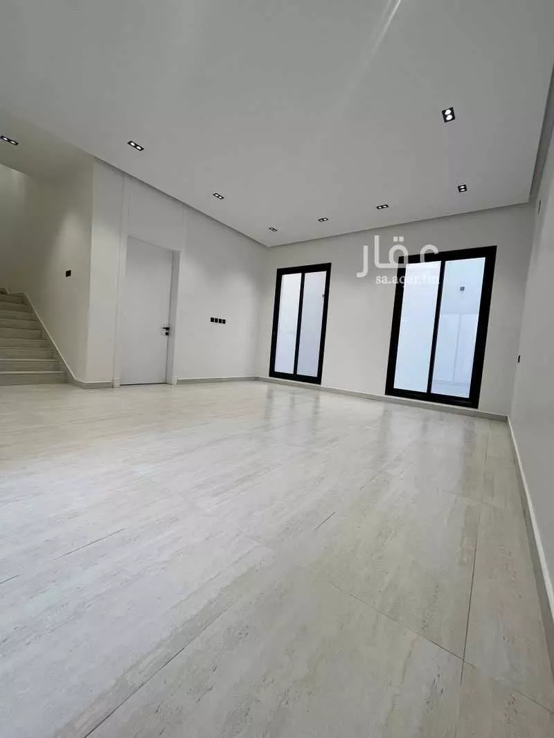 دوبلكس 7 غرف في عكاظ 5