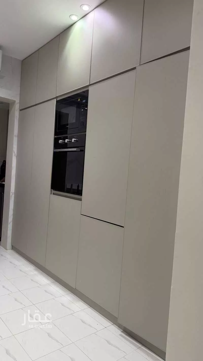 شقة 3 غرف في الحمرا 2