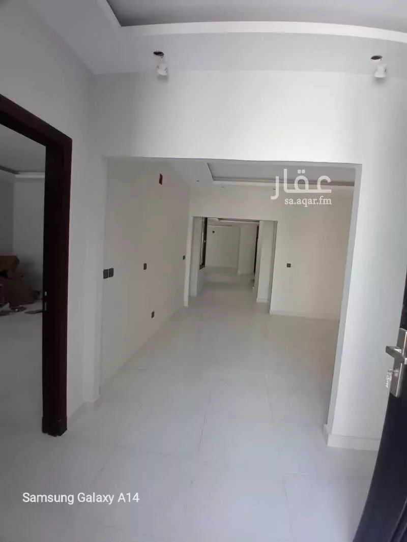 فيلا 3 غرف في الجنادرية 5