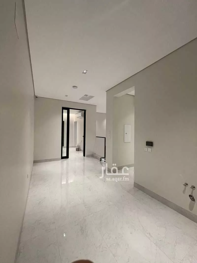 فيلا 12 غرف في الريان 3