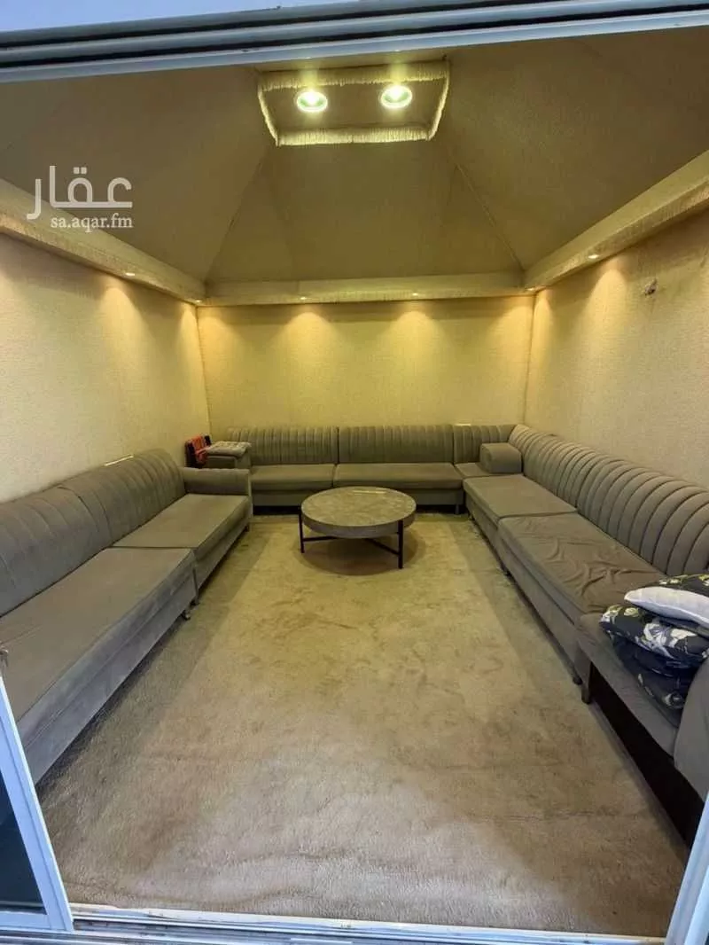 شقة 2 غرف في اشبيلية 1