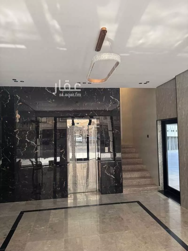 400 sqm building in Al Marwa 2