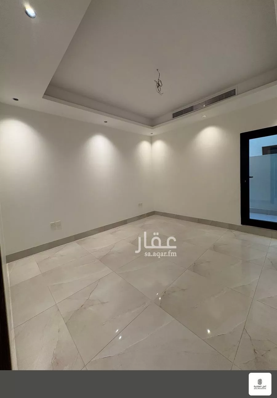7 bedroom villa in Doha Al Janubiyah, Eastern Province 25