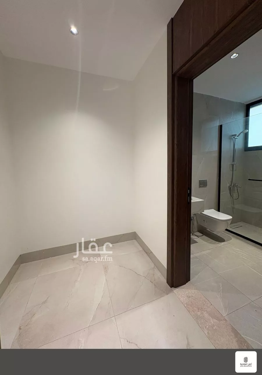 7 bedroom villa in Doha Al Janubiyah, Eastern Province 4