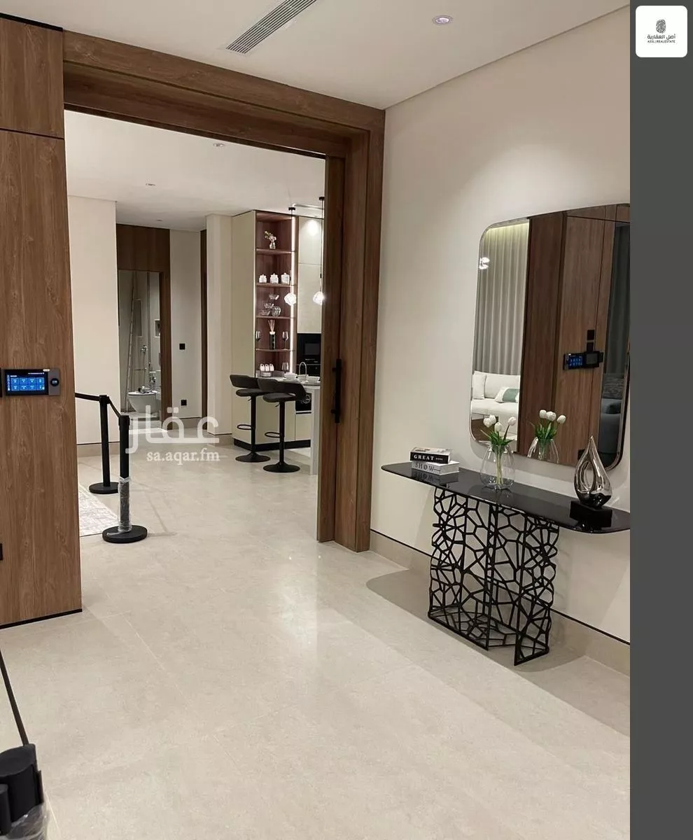 5 bedroom apartment in Al Bandariyah 2