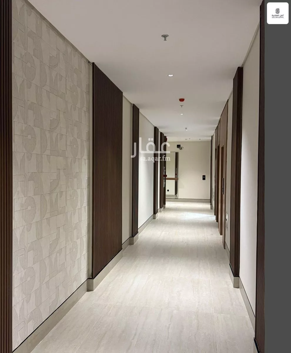 5 bedroom apartment in Al Bandariyah 3