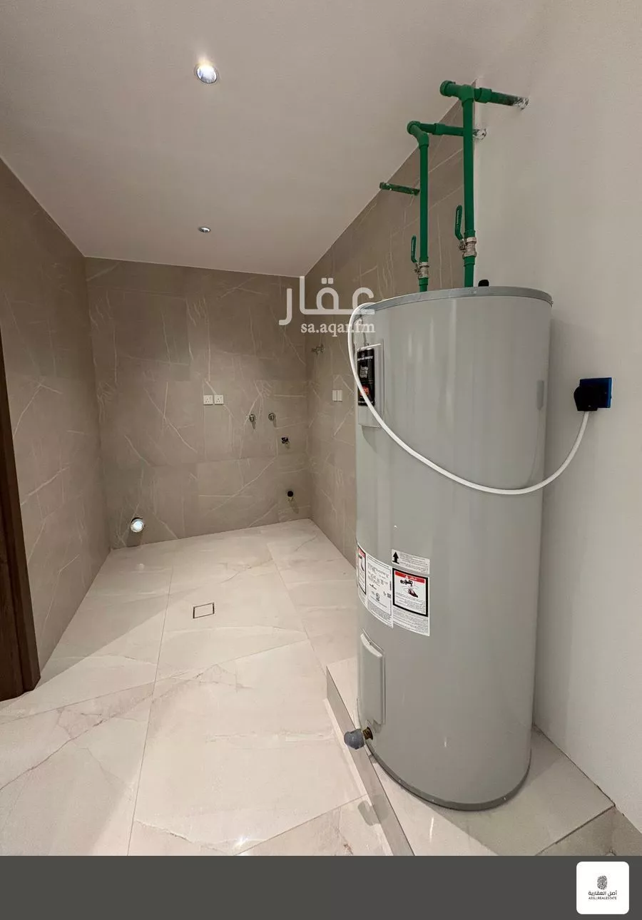 7 bedroom villa in Doha Al Janubiyah, Eastern Province 5