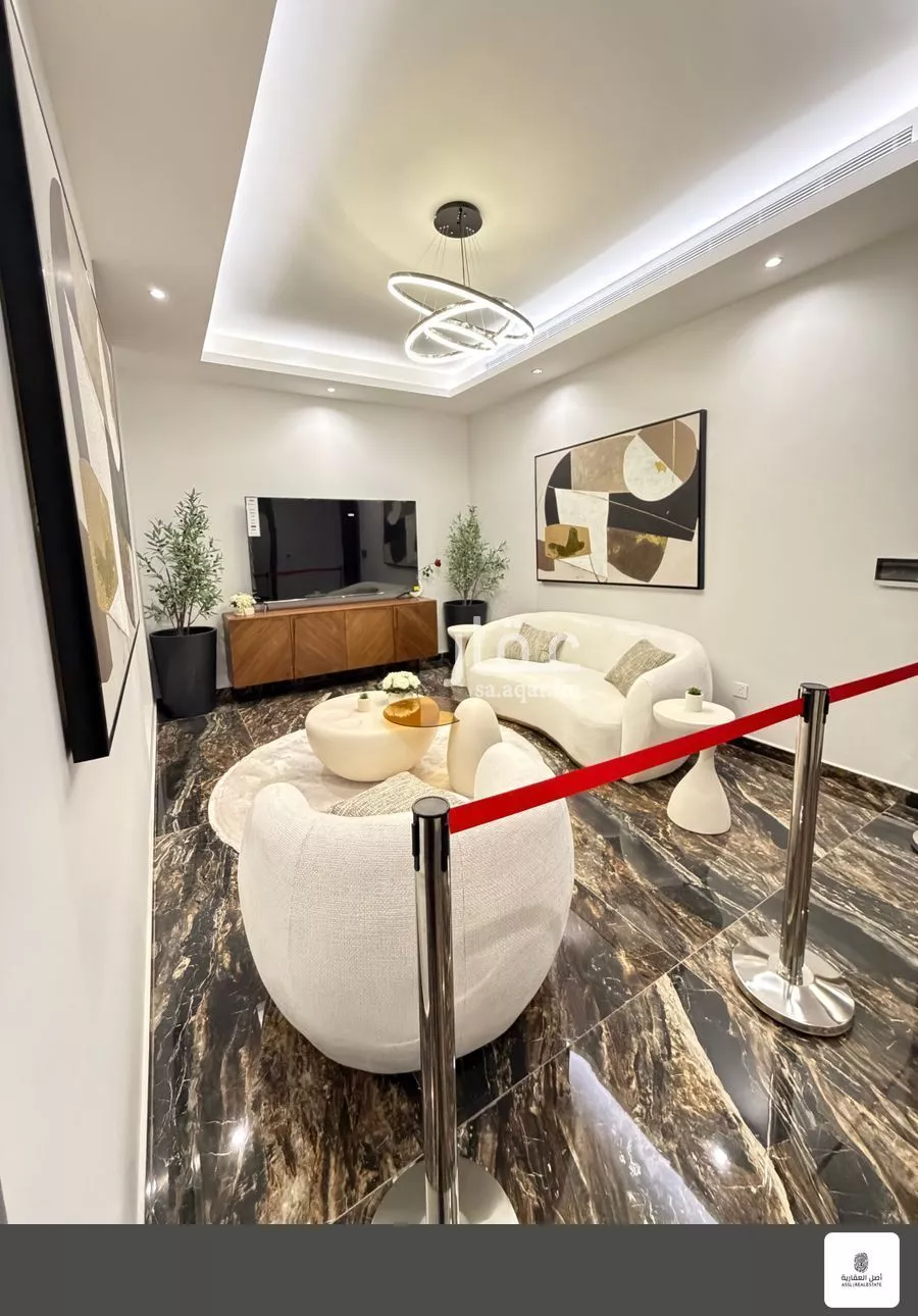 7 bedroom villa in Ishbiliyah 4