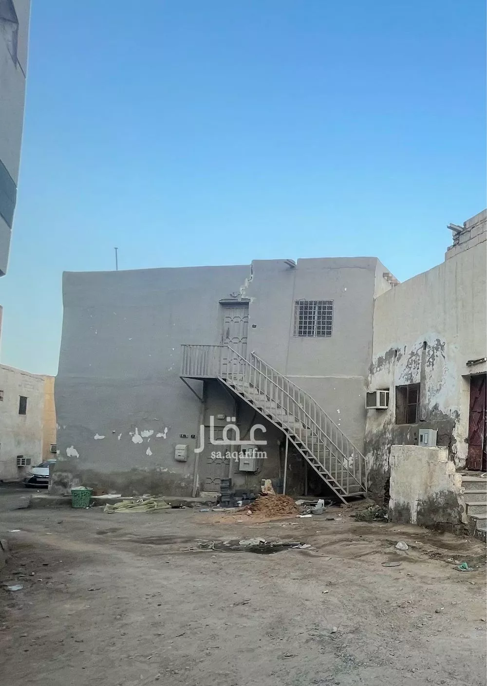 عمارة 276 م² في الاصيفرين 3