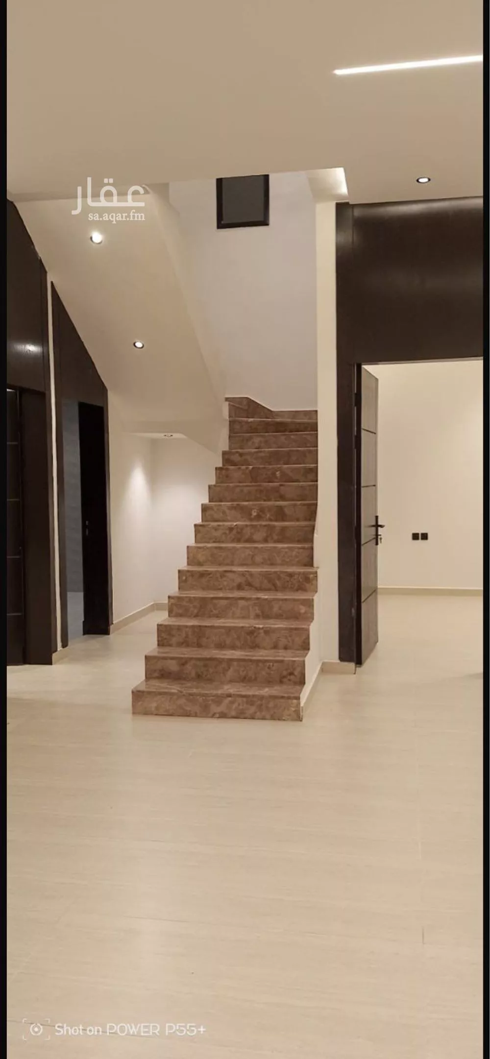 9 bedroom villa in Al Janadriyah 2