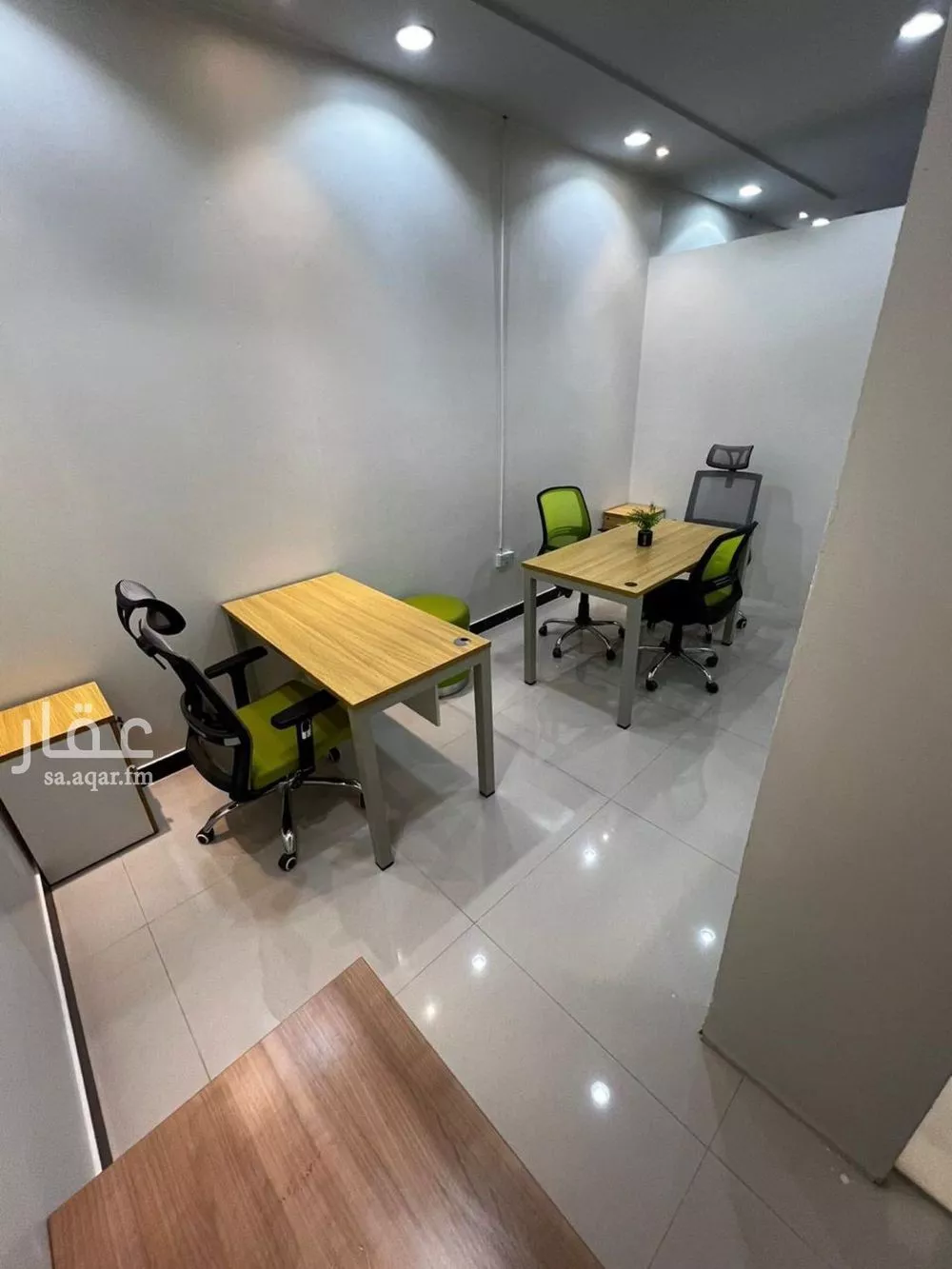 18 bedroom office in Al Aridh, Riyadh 8