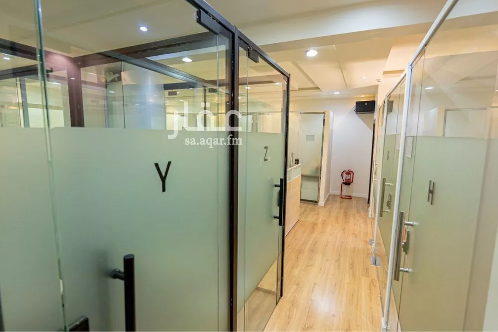 مكتب 884 م² في العارض 5