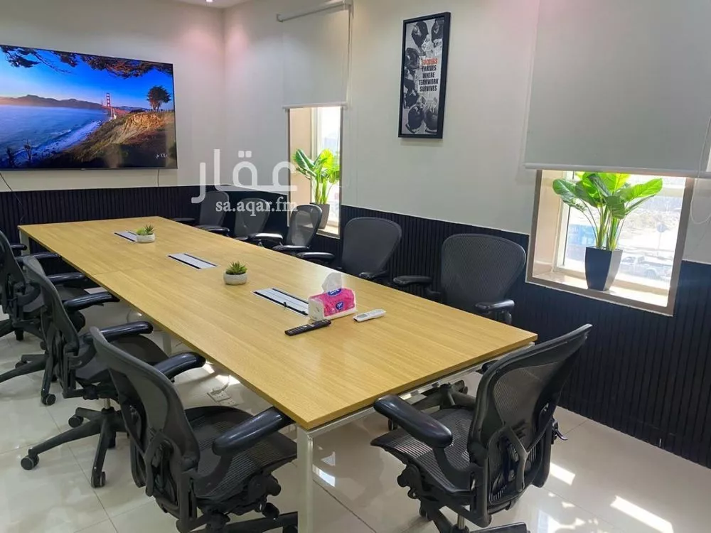 18 bedroom office in Al Aridh, Riyadh 10