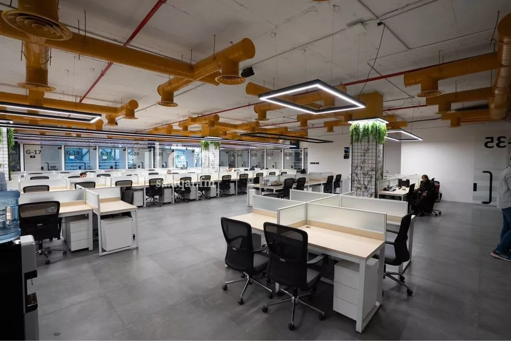 مكتب 9000 م² في السويدي 4