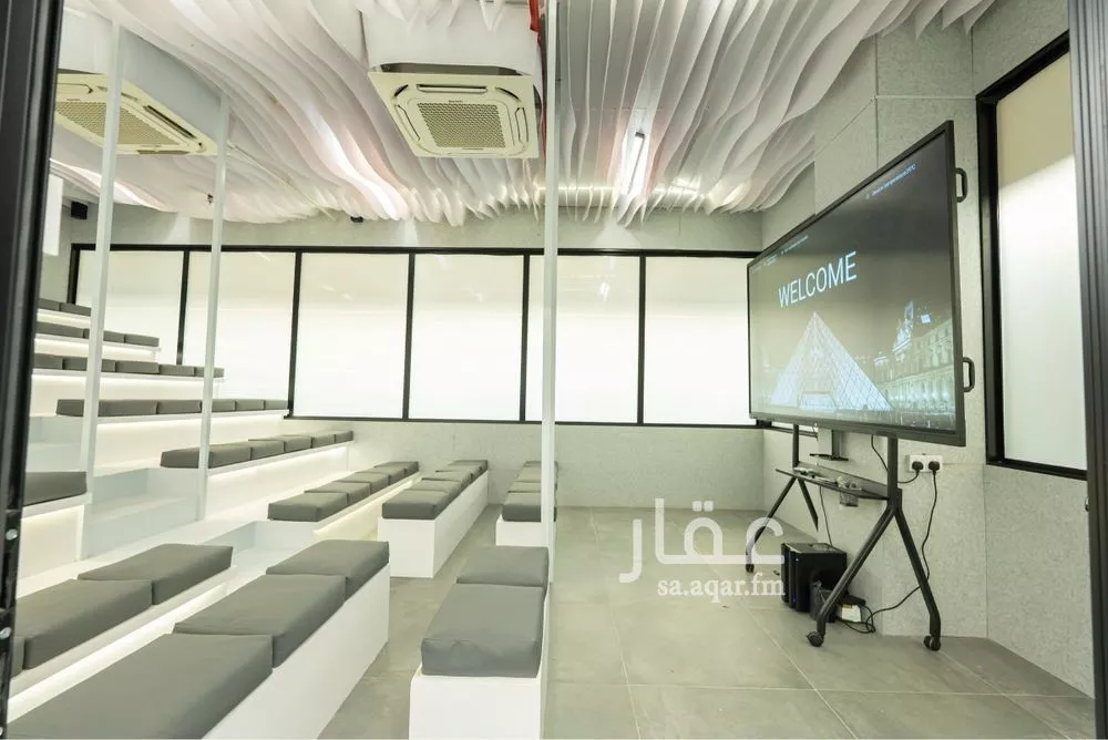 1 bedroom office in As Suwaidi, Riyadh 13