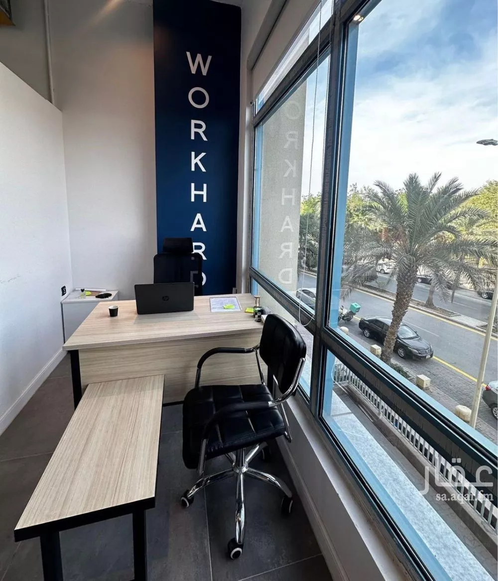 مكتب 9000 م² في السويدي 3