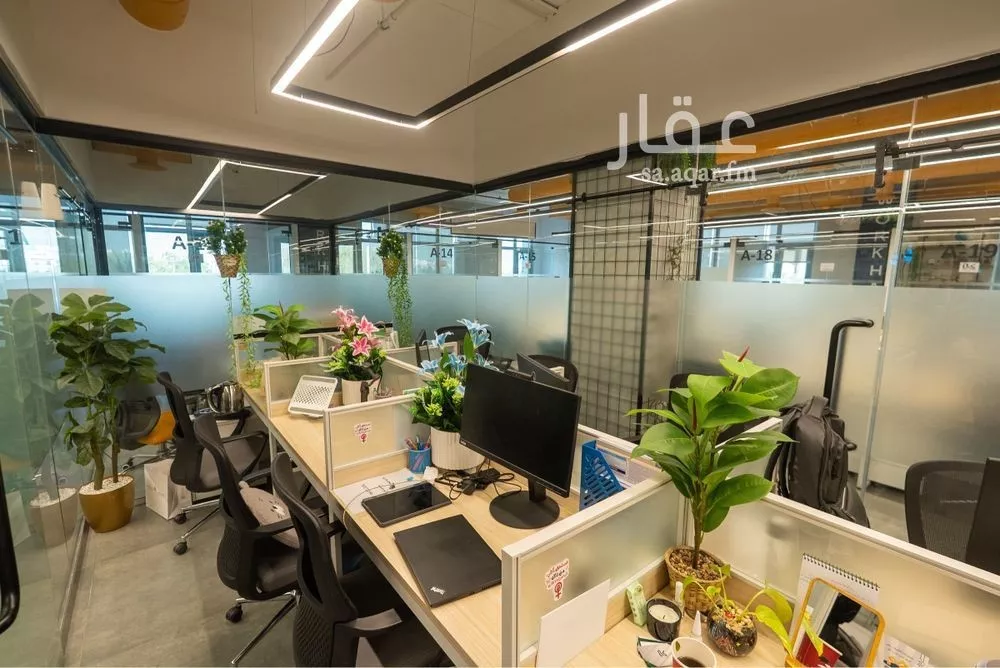 مكتب 9000 م² في السويدي 4