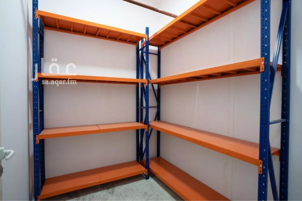 1 bedroom office in As Suwaidi, Riyadh 9